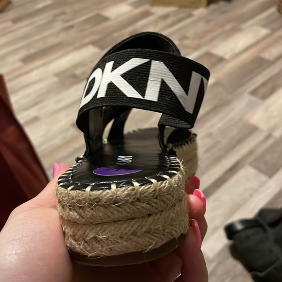 DKNY Sandals - Picture 2 of 2